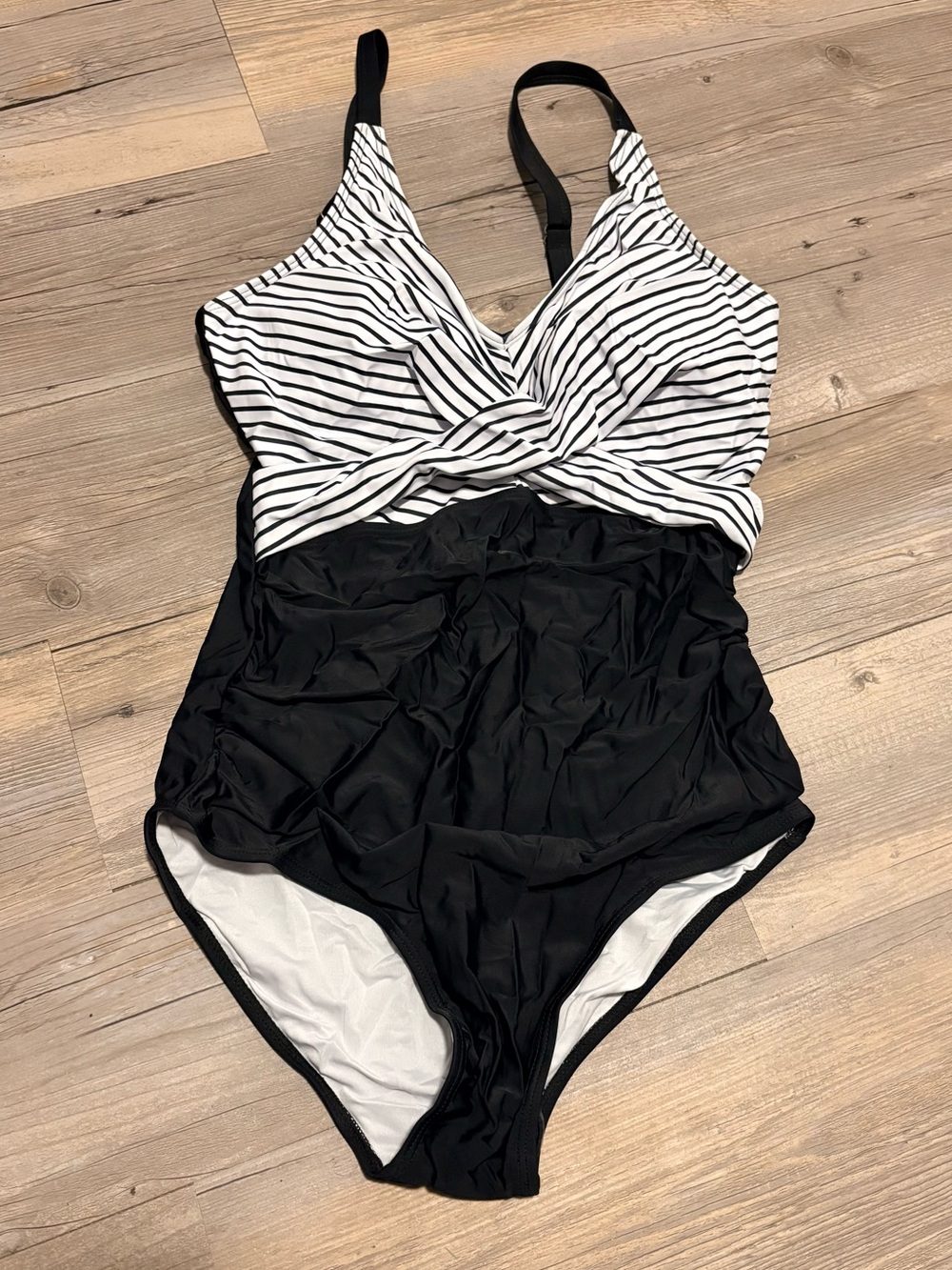 One piece bathing suit large black/white new without tags